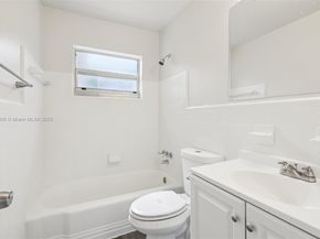 18025 NW 6th Ave, Miami Gardens FL 33169