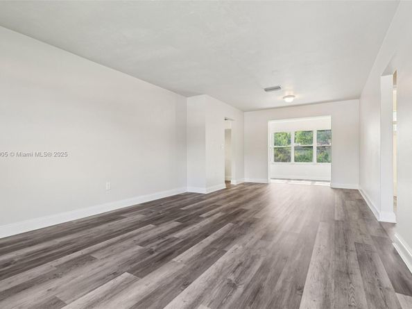 18025 NW 6th Ave, Miami Gardens FL 33169