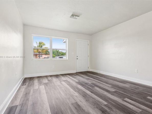 18025 NW 6th Ave, Miami Gardens FL 33169