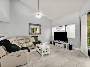 6666 SW 115th Ct 406, Miami FL 33173