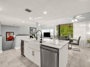 6666 SW 115th Ct 406, Miami FL 33173