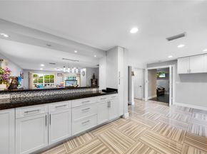 20014 NE 6th Ct Cir, Miami FL 33179