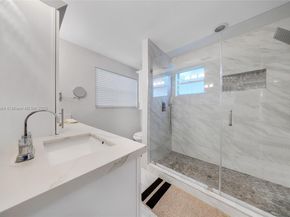20014 NE 6th Ct Cir, Miami FL 33179