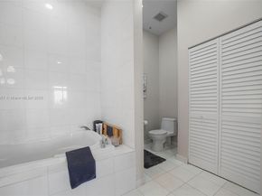 2001 Meridian Av 509, Miami Beach FL 33139