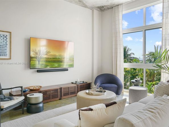 2001 Meridian Av 509, Miami Beach FL 33139