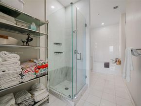 2001 Meridian Av 509, Miami Beach FL 33139