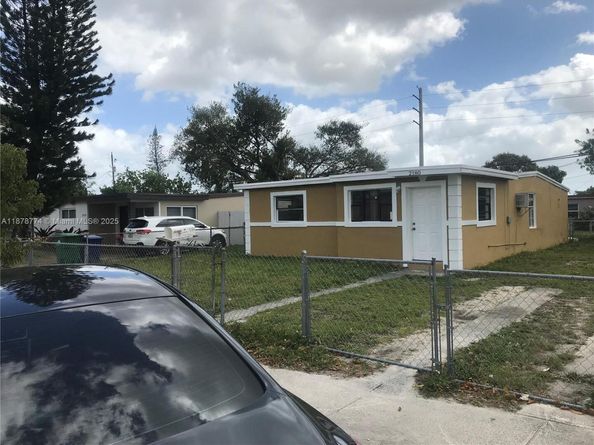 2180 Rutland St, Opa-Locka FL 33054