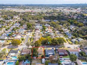 3430 N 65th Ave, Hollywood FL 33024