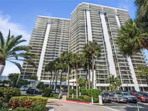 20281 E Country Club Dr 1603, Aventura FL 33180