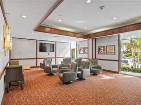 20281 E Country Club Dr 1603, Aventura FL 33180