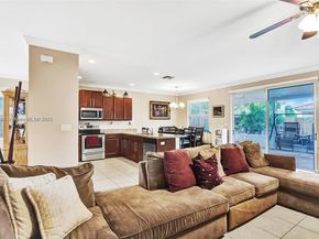 4190 NE 20th St, Homestead FL 33033