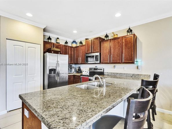4190 NE 20th St, Homestead FL 33033