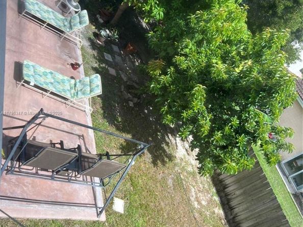 4190 NE 20th St, Homestead FL 33033