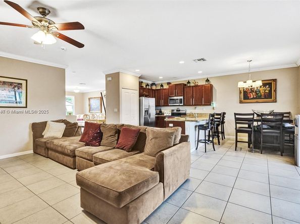 4190 NE 20th St, Homestead FL 33033