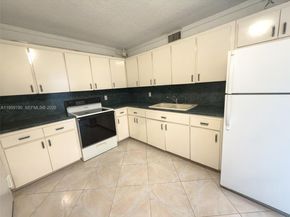 5750 Collins Ave 6J, Miami Beach FL 33140