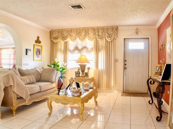 3310 SW 106th Ave, Miami FL 33165