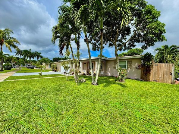 6875 NW 1st Ct, Margate FL 33063