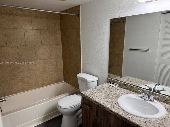 12510 Vista Isles Dr 1224, Sunrise FL 33325