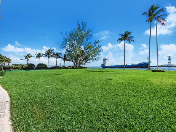 2100 S Ocean Dr 11J, Fort Lauderdale FL 33316