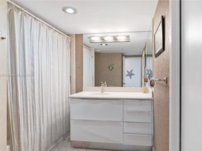 2100 S Ocean Dr 11J, Fort Lauderdale FL 33316