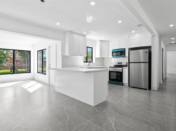 1136 Tennessee Ave, Fort Lauderdale FL 33312