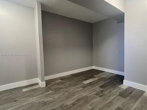 1750 NE 191st St 5223, Miami FL 33179