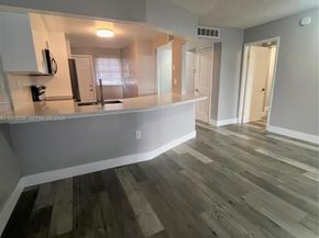 1750 NE 191st St 5223, Miami FL 33179