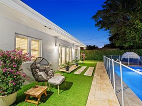 437 Bird Rd, Coral Gables FL 33146