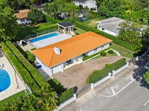 437 Bird Rd, Coral Gables FL 33146