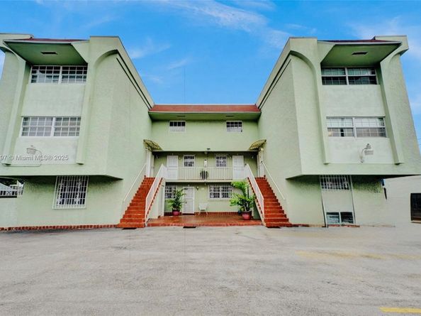 30 SW 11th Ave 4, Miami FL 33130