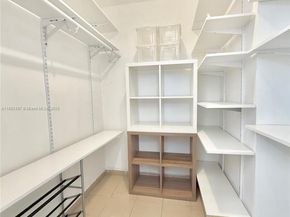 30 SW 11th Ave 4, Miami FL 33130