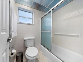 30 SW 11th Ave 4, Miami FL 33130