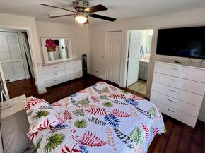 Undisclosed Address #A11972725, Weston FL 33327