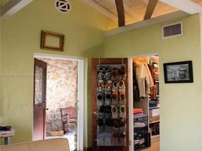 1301 Milan Ave Cottage 1-4, Coral Gables FL 33134