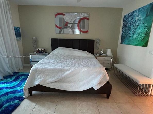 1945 S Ocean Dr 1106, Hallandale Beach FL 33009