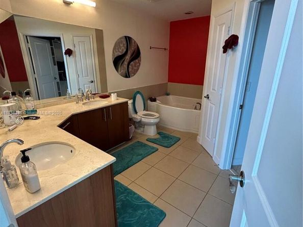 1945 S Ocean Dr 1106, Hallandale Beach FL 33009