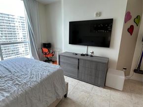 1945 S Ocean Dr 1106, Hallandale Beach FL 33009