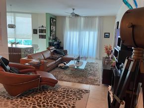 1945 S Ocean Dr 1106, Hallandale Beach FL 33009