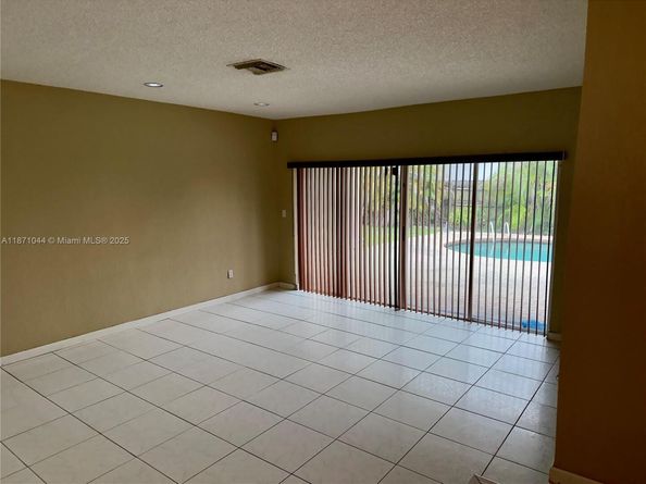 1890 NE 211th Ter, Miami FL 33179