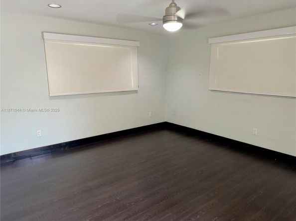 1890 NE 211th Ter, Miami FL 33179