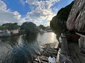 11000 SW 43rd Ln, Miami FL 33165