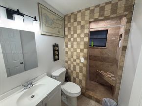 Undisclosed Address #A11990906, Davie FL 33314