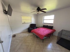 Undisclosed Address #A11990906, Davie FL 33314
