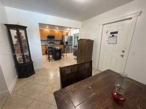 Undisclosed Address #A11990906, Davie FL 33314
