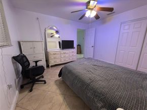 Undisclosed Address #A11990906, Davie FL 33314
