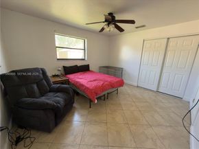 Undisclosed Address #A11990906, Davie FL 33314