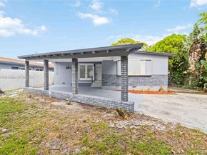1777 N 17th Ct, Hollywood FL 33020