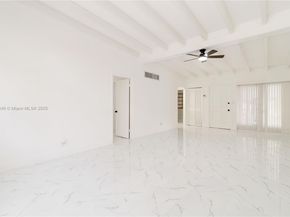 1777 N 17th Ct, Hollywood FL 33020