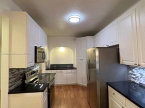 10710 NW 66th St 111, Doral FL 33178