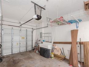 15048 SW 51st St, Davie FL 33331